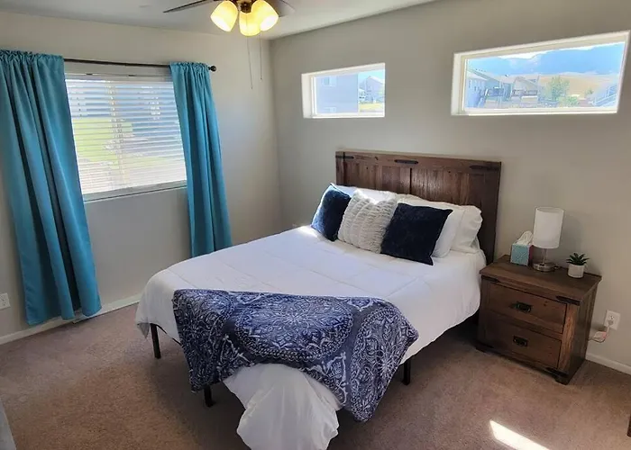 3 Bed 2.5 Bath Smart With Rv Parking Vakantiehuis *